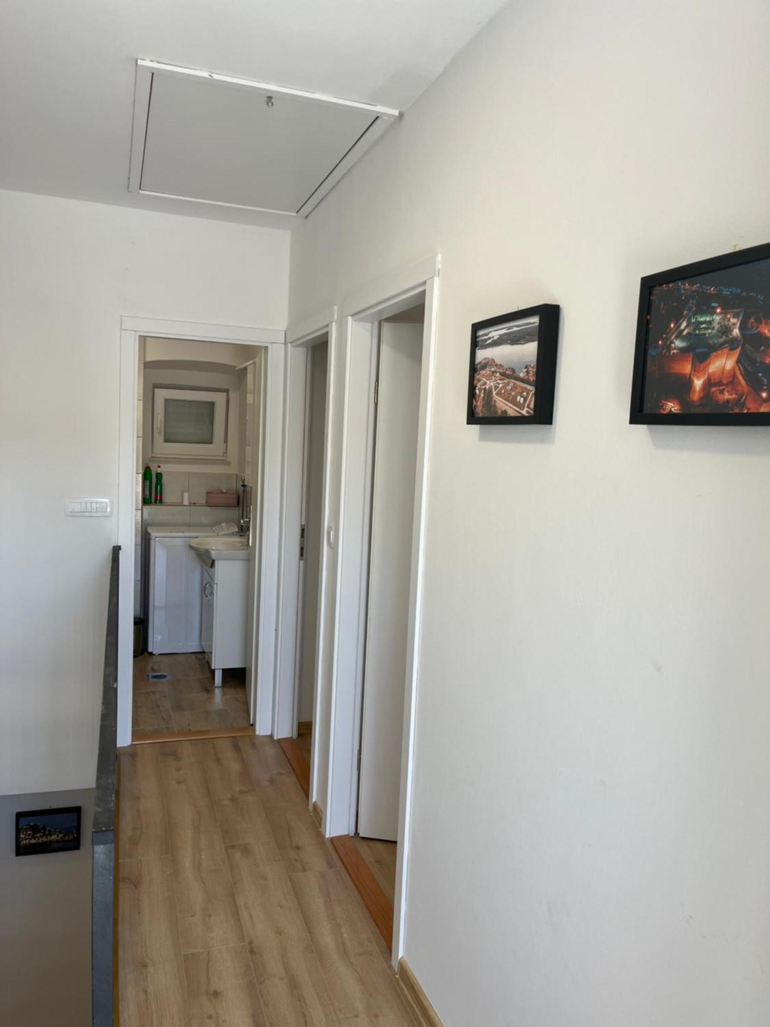 Villa The Nook Bilice Esterno foto