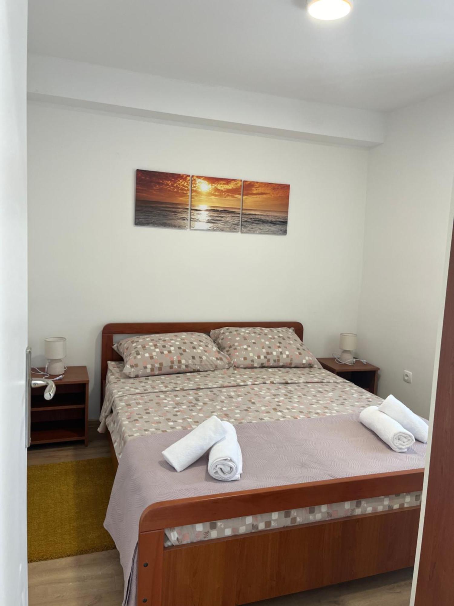 Villa The Nook Bilice Esterno foto