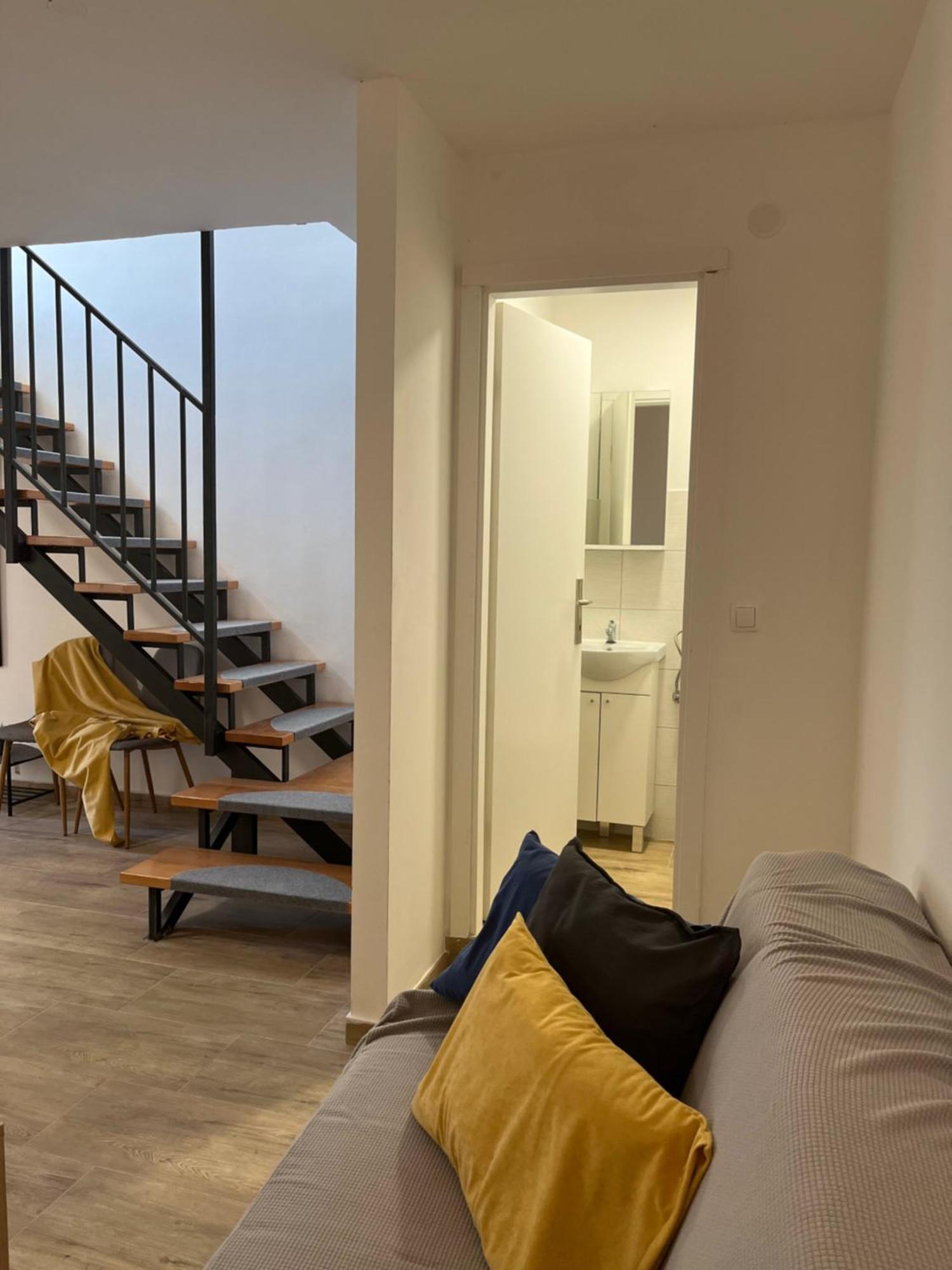 Villa The Nook Bilice Esterno foto