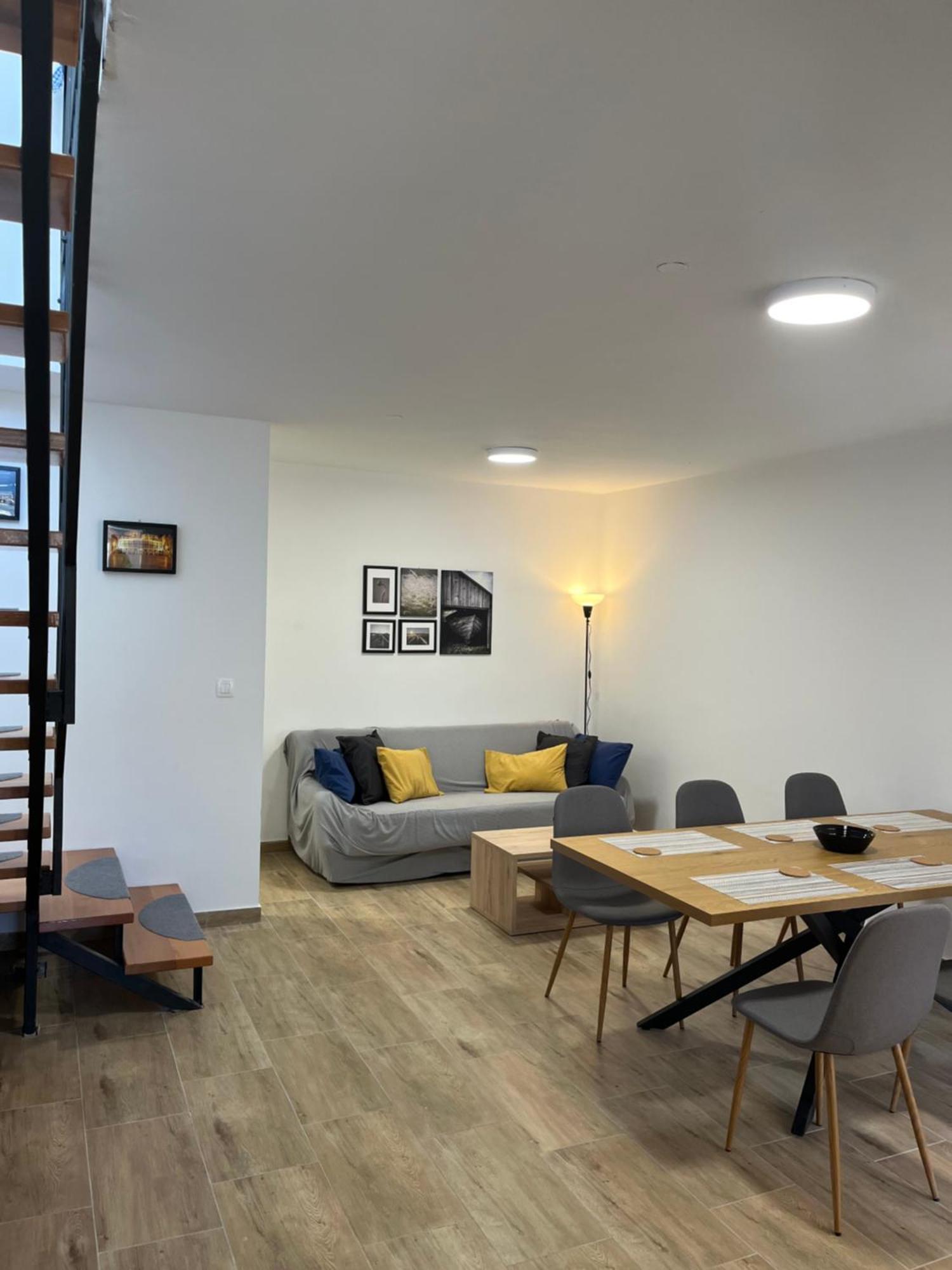 Villa The Nook Bilice Esterno foto