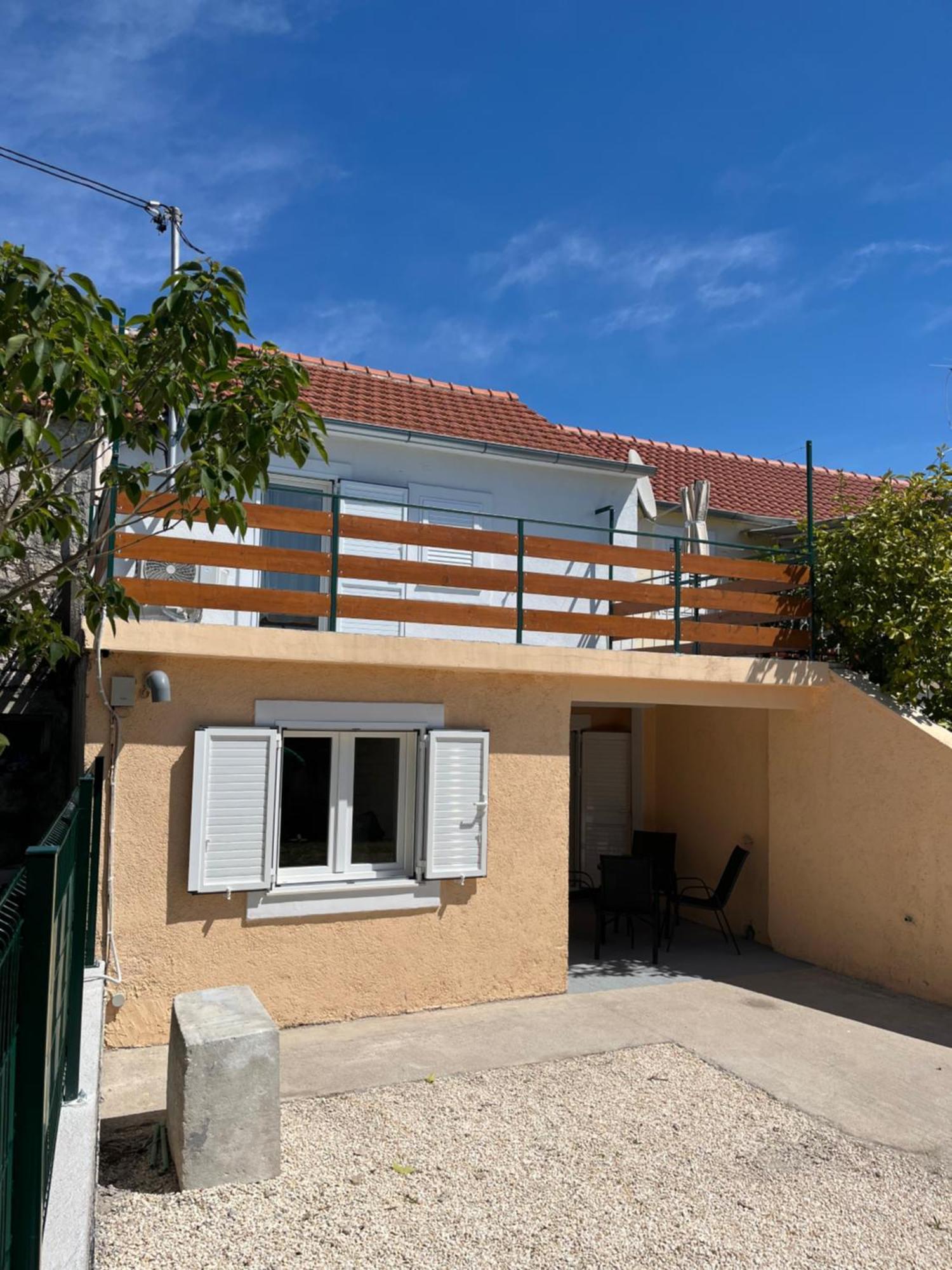 Villa The Nook Bilice Esterno foto