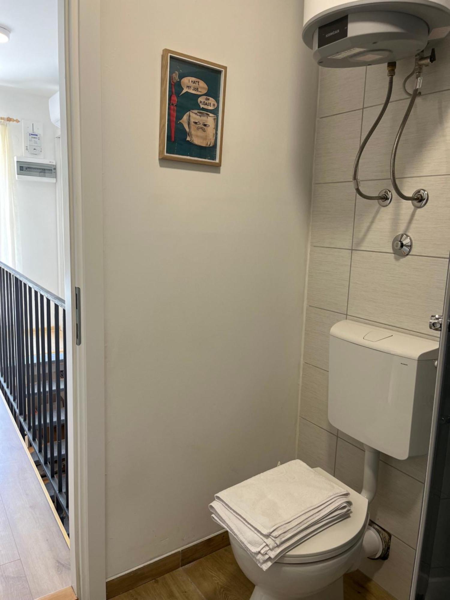 Villa The Nook Bilice Esterno foto